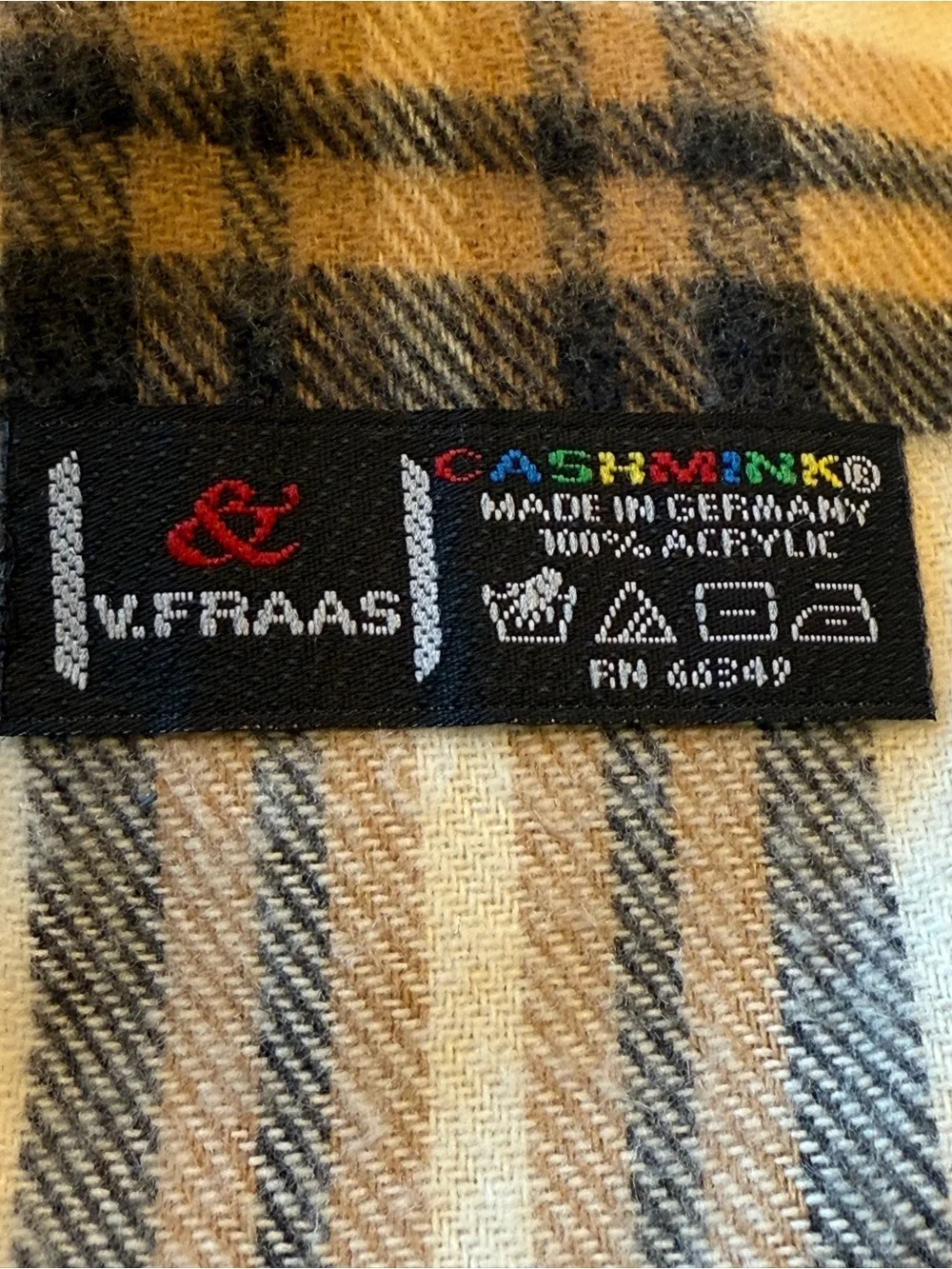 Cashmink V. Fraas Plaid Scarf Cream Beige Red Fringe Soft Wrap Made in Germany